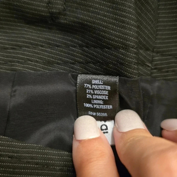 EXPRESS DESIGN STUDIO Women's Striped Partial Pleated Skirt - Picture 5 of 5